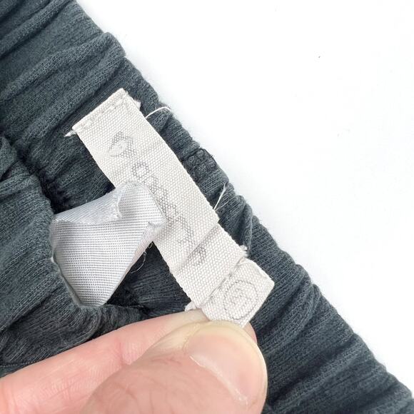 Appaman Black Pocket Shorts - Picture 3 of 5